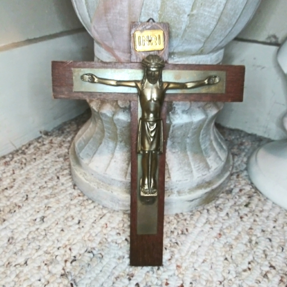 Antique Wood & Brass Small Wall Hanging Crucifix Made In Germany